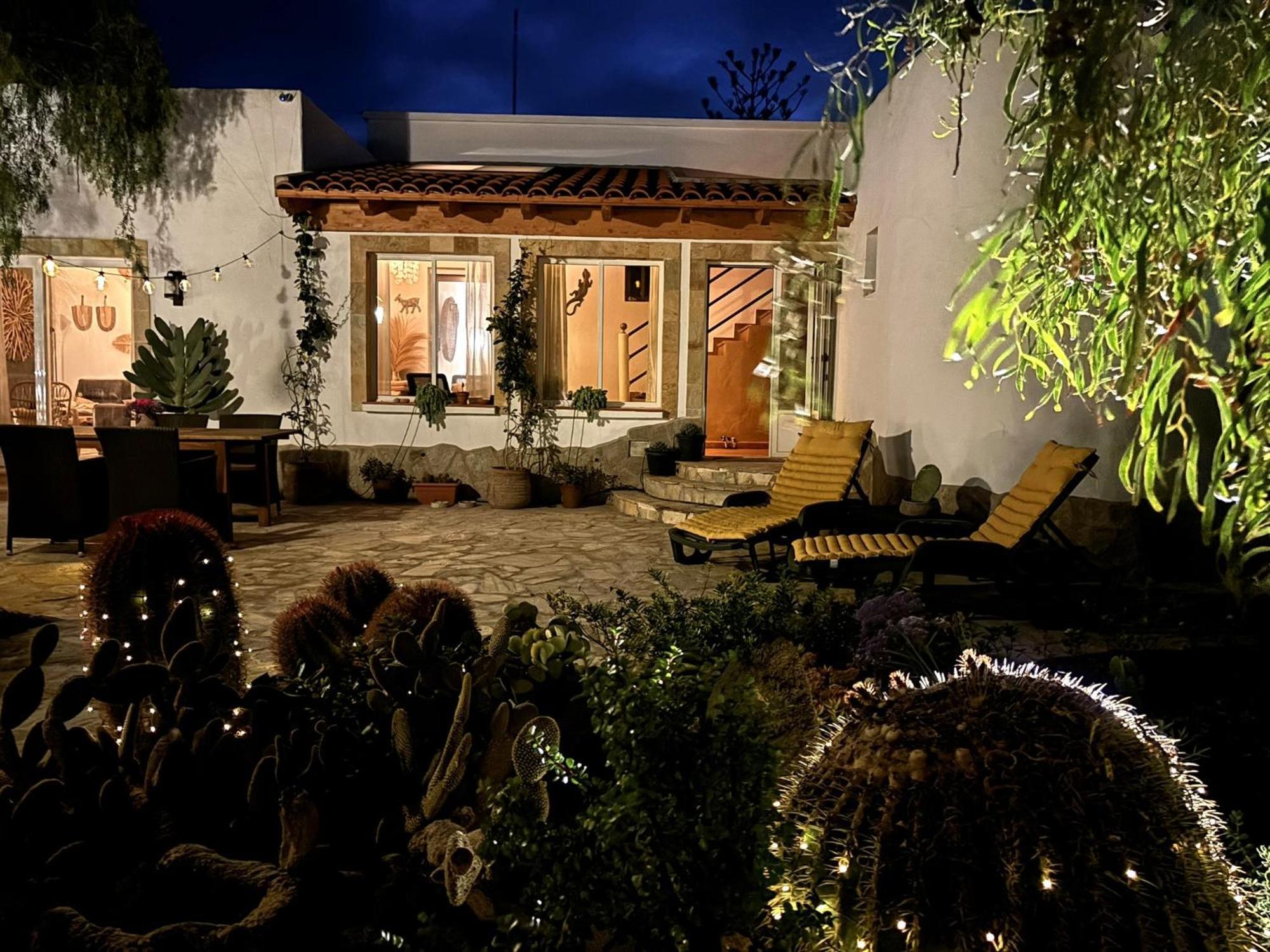 Home2Book Charming Casa Julianna Lajares Exterior photo