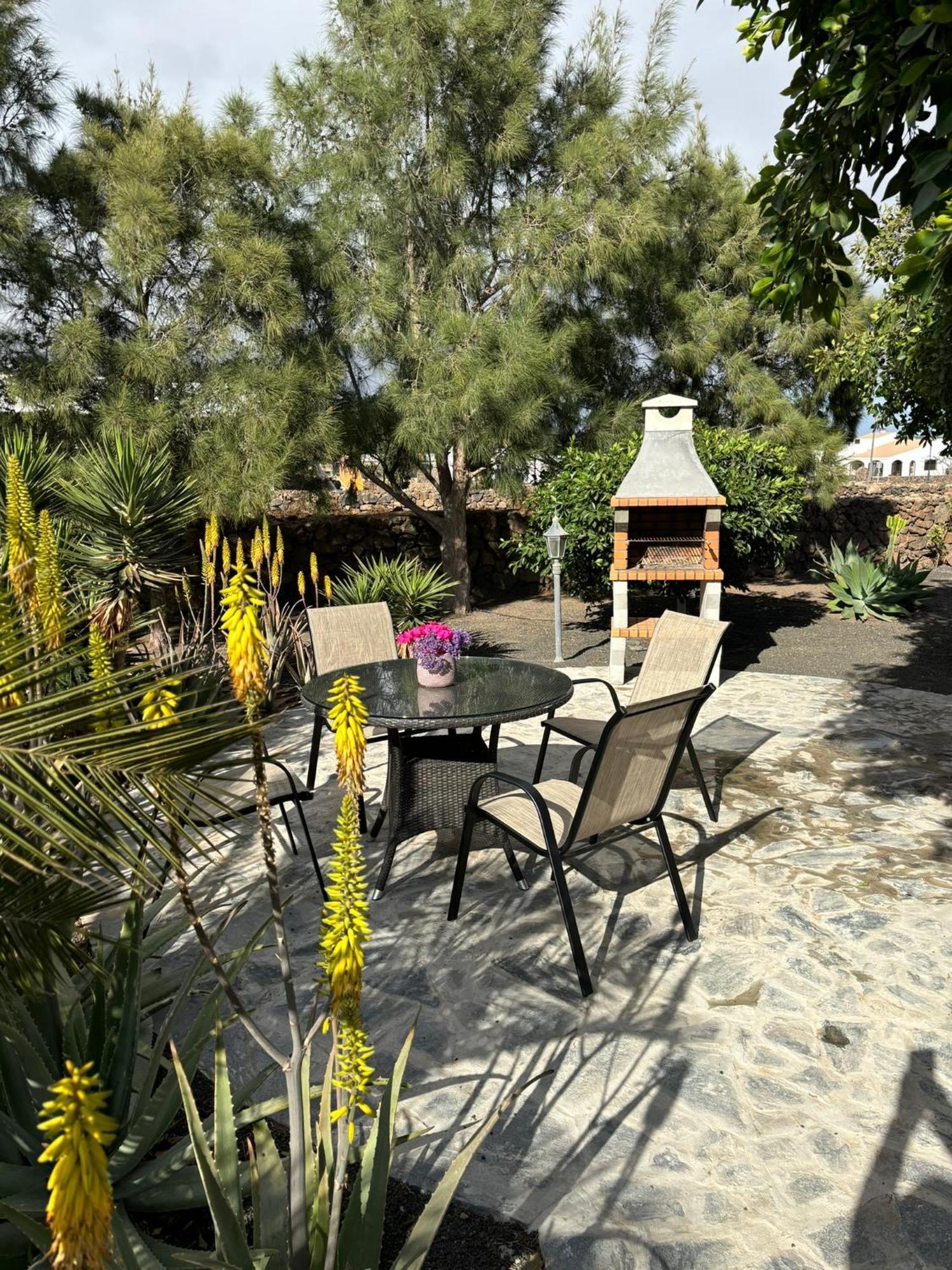 Home2Book Charming Casa Julianna Lajares Exterior photo